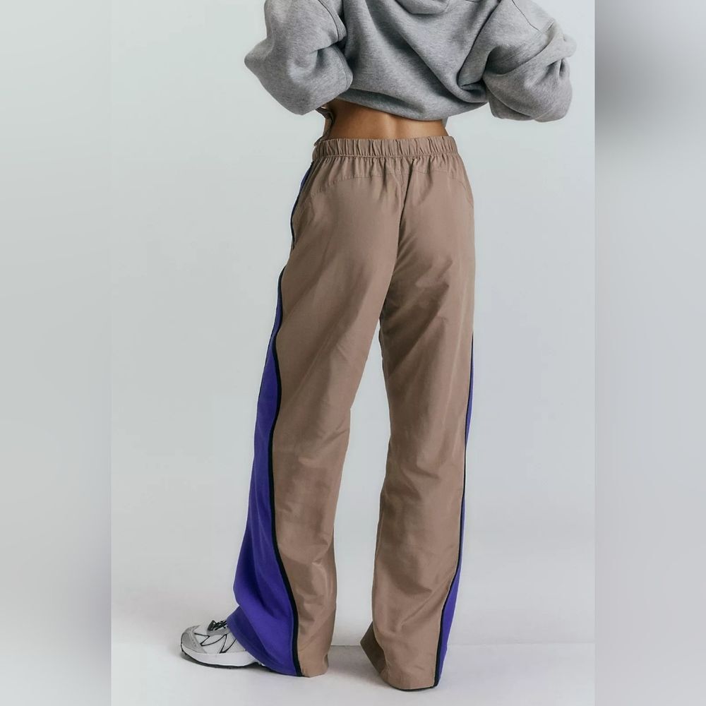 {Free People Movement} Retro Rider Pants in Sandy's Pulse Combo - LARGE - Picture 2 of 13